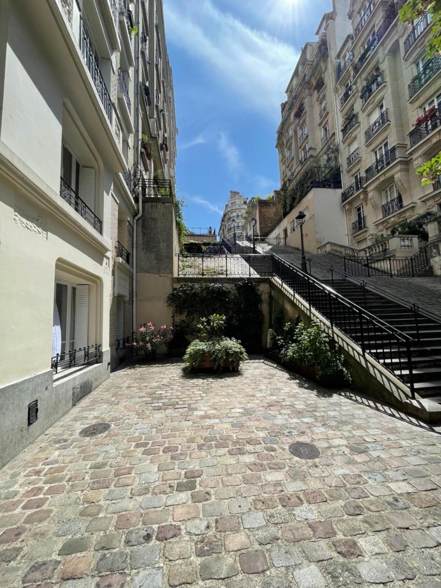 Appartement Montmartre Sacre Coeur à Paris Extérieur photo